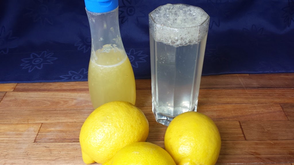 Zitronensirup für Zitronenlimonade